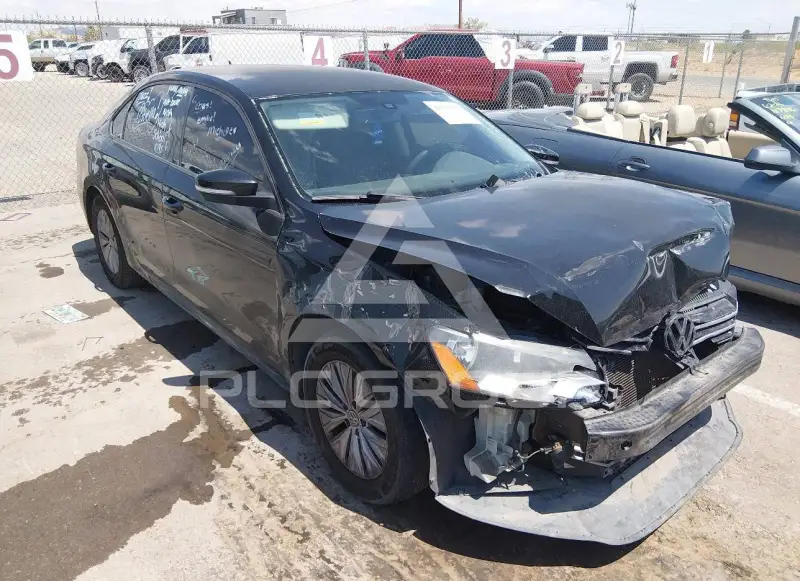 2015 Volkswagen Passat фото
