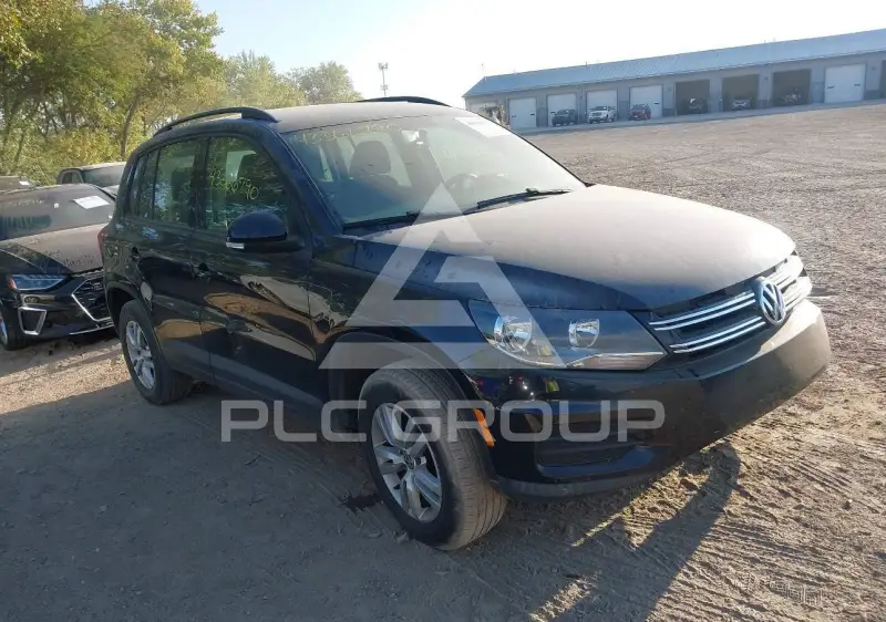 2015 Volkswagen Tiguan photo