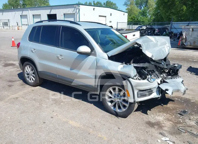 2015 Volkswagen Tiguan фото