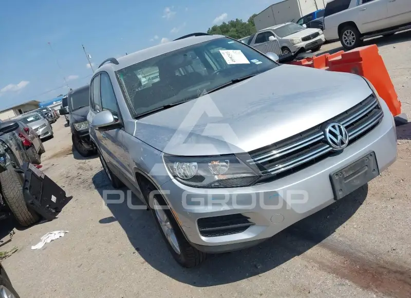 2015 Volkswagen Tiguan фото