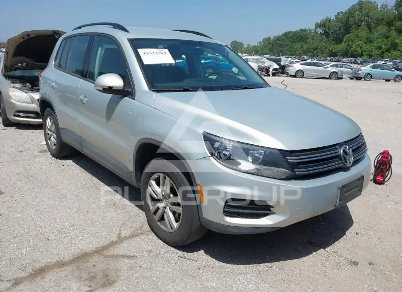 2015 Volkswagen Tiguan фото