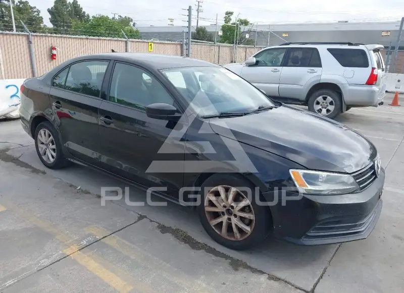 2015 Volkswagen Jetta photo