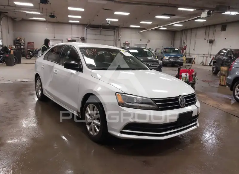 2015 Volkswagen Jetta фото
