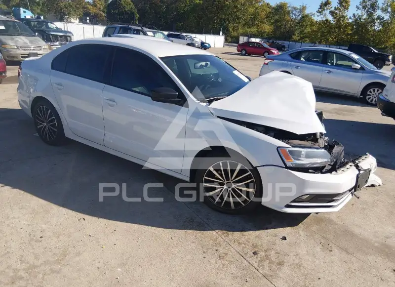 2015 Volkswagen Jetta photo