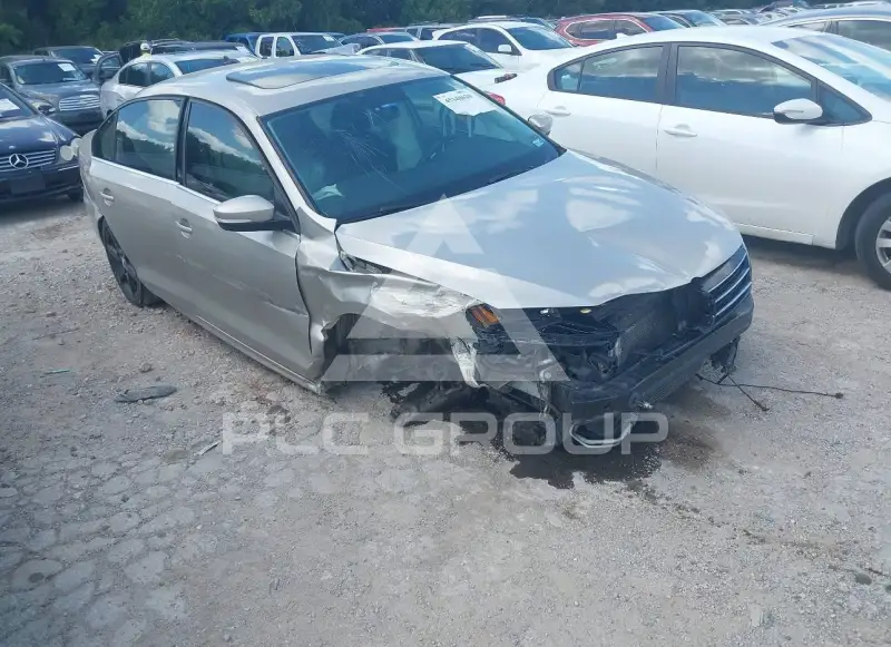 2015 Volkswagen Jetta photo
