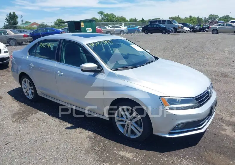 2015 Volkswagen Jetta photo