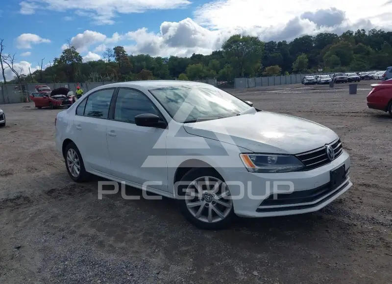 2015 Volkswagen Jetta photo