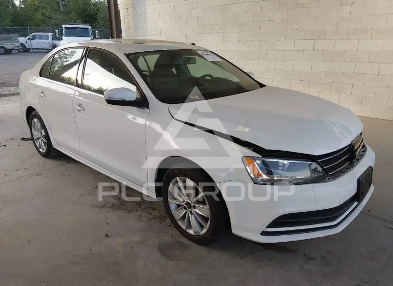 2015 Volkswagen Jetta photo