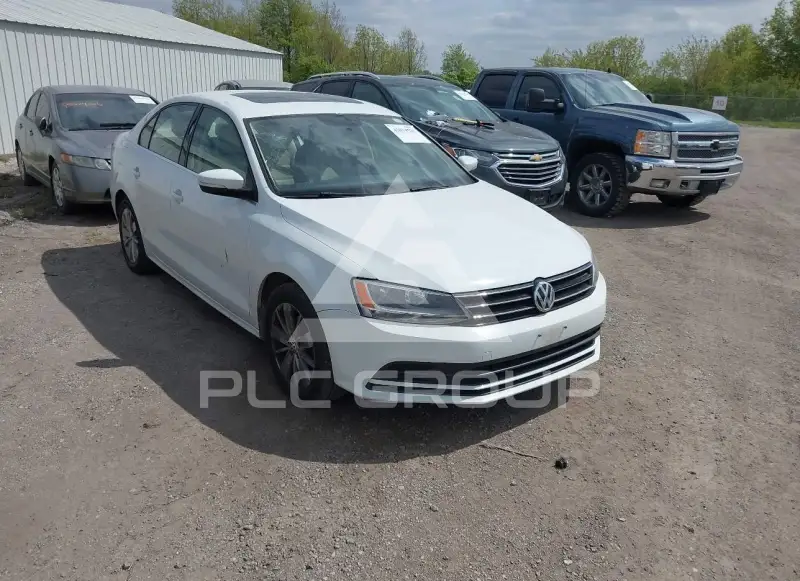 2015 Volkswagen Jetta photo