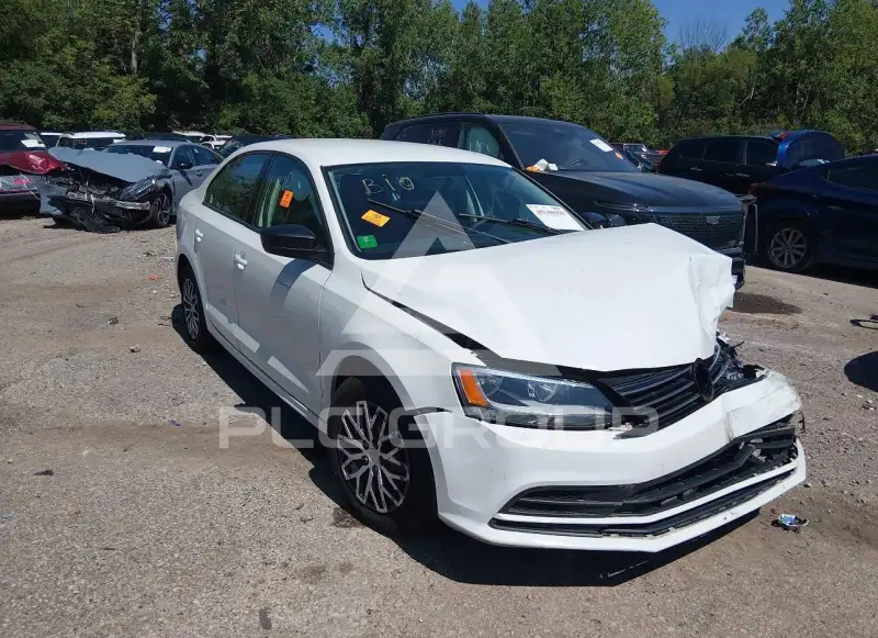 2015 Volkswagen Jetta photo