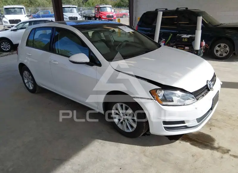 2015 Volkswagen GOLF photo