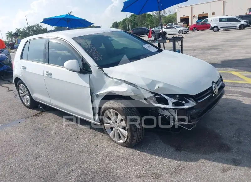 2015 Volkswagen GOLF photo