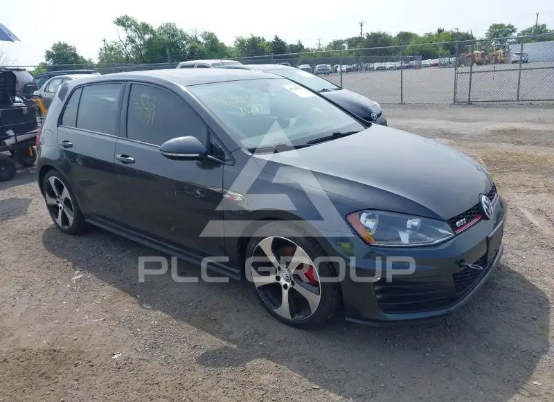 2015 Volkswagen GOLF photo