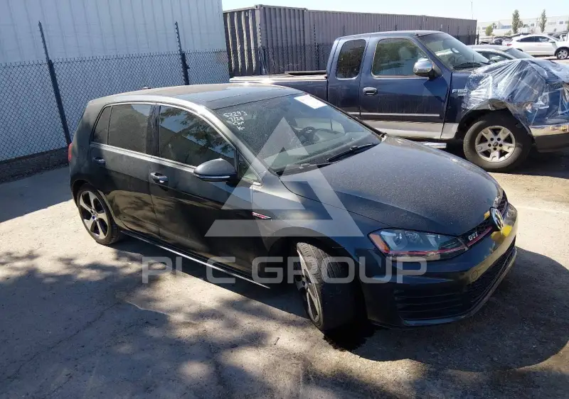 2015 Volkswagen GOLF photo