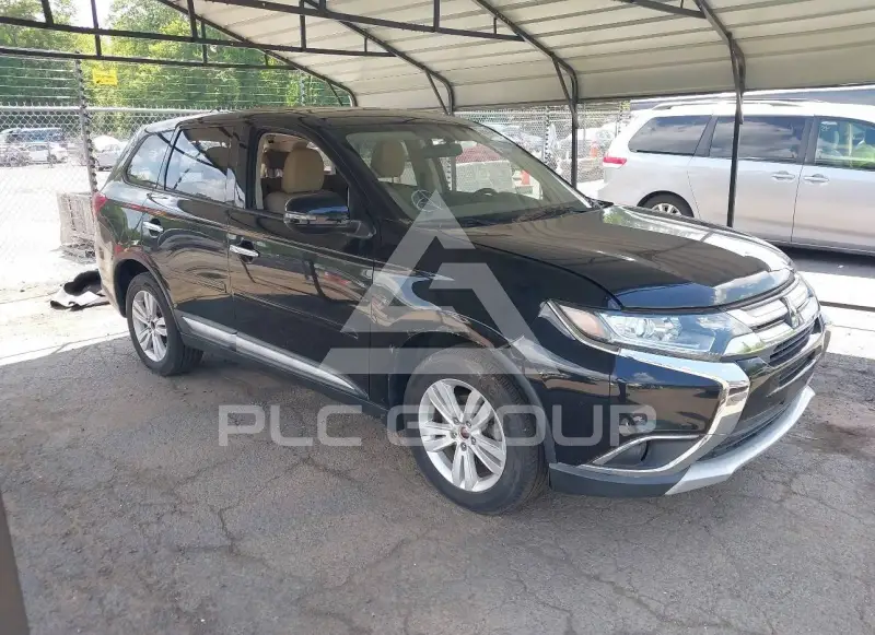 2016 Mitsubishi OUTLANDER фото