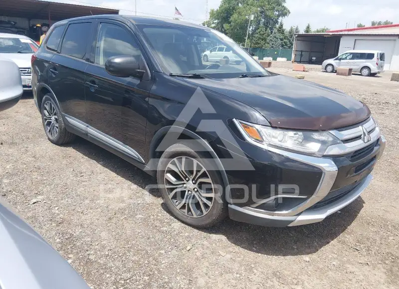 2016 Mitsubishi OUTLANDER фото