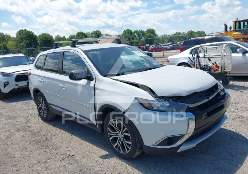 2016 Mitsubishi OUTLANDER фото