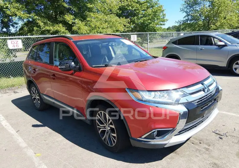 2016 Mitsubishi OUTLANDER фото