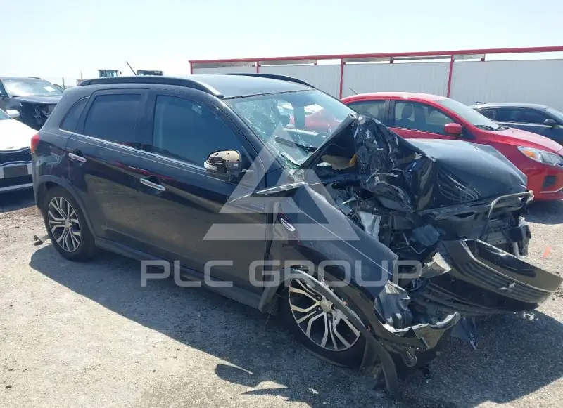 2016 Mitsubishi OUTLANDER фото