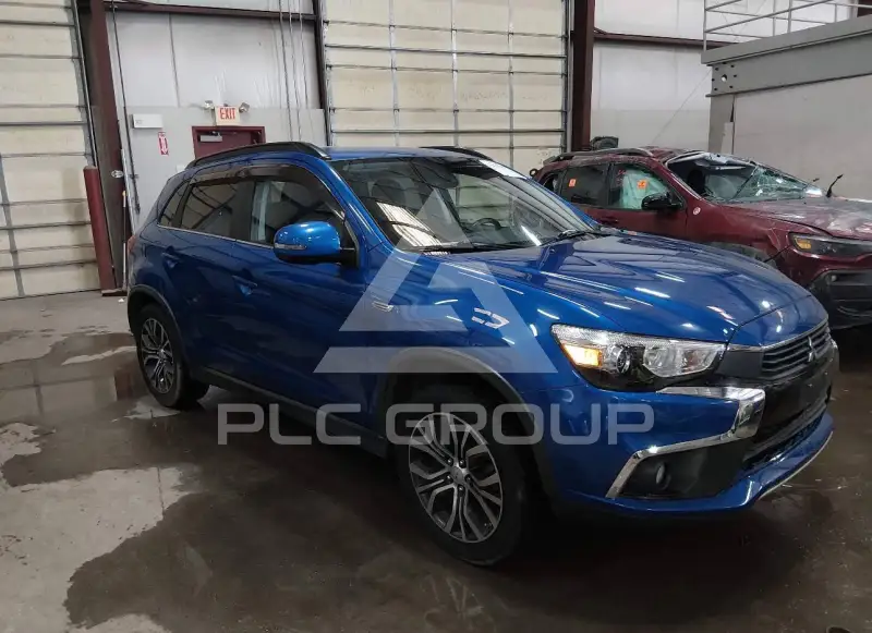 2016 Mitsubishi OUTLANDER фото