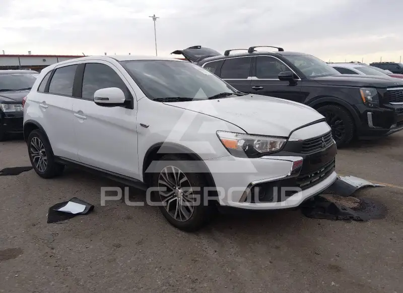 2016 Mitsubishi OUTLANDER фото