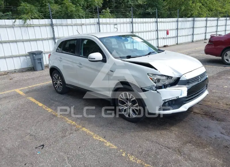2016 Mitsubishi OUTLANDER фото