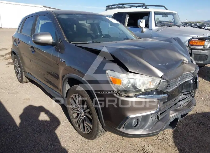 2016 Mitsubishi OUTLANDER photo
