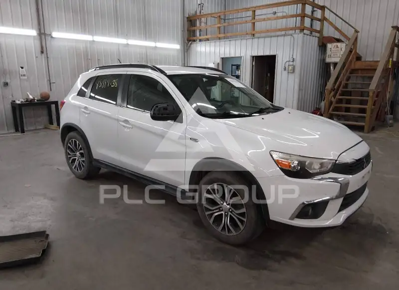2016 Mitsubishi OUTLANDER photo