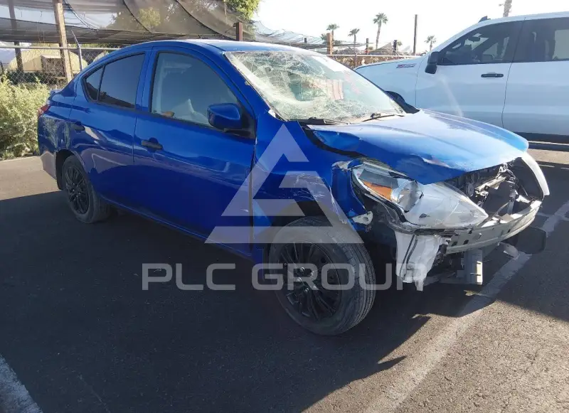 2016 Nissan VERSA фото