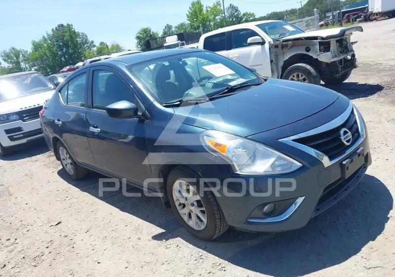 2016 Nissan VERSA photo