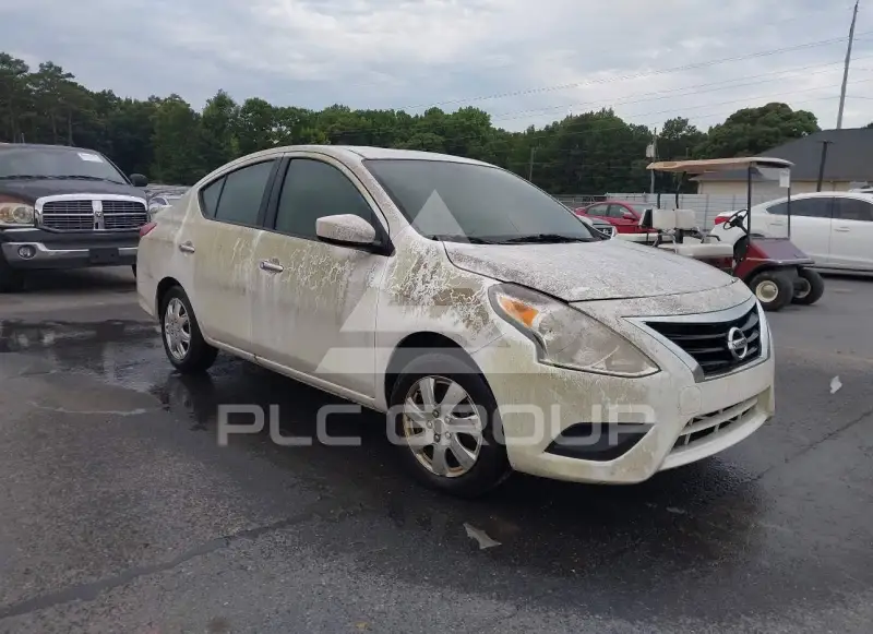 2016 Nissan VERSA фото