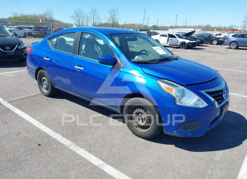 2016 Nissan VERSA фото