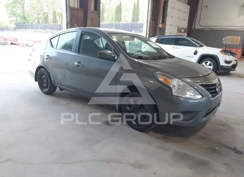 2016 Nissan VERSA фото