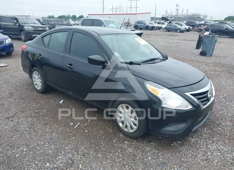2016 Nissan VERSA фото