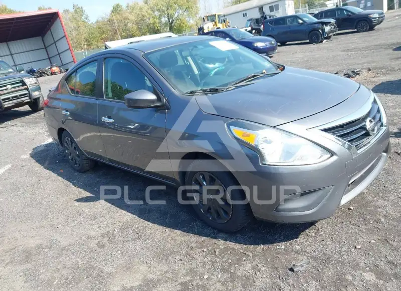 2016 Nissan VERSA фото