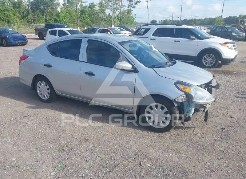 2016 Nissan VERSA фото