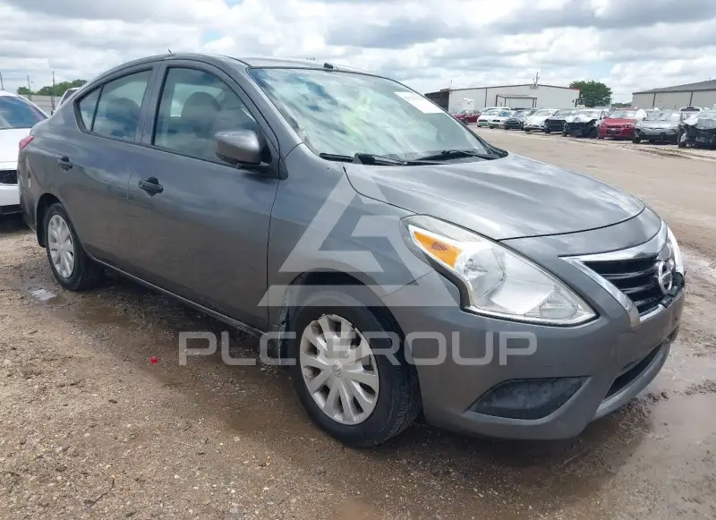 2016 Nissan VERSA фото