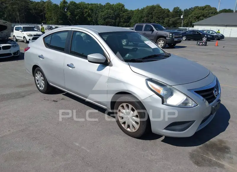 2016 Nissan VERSA фото