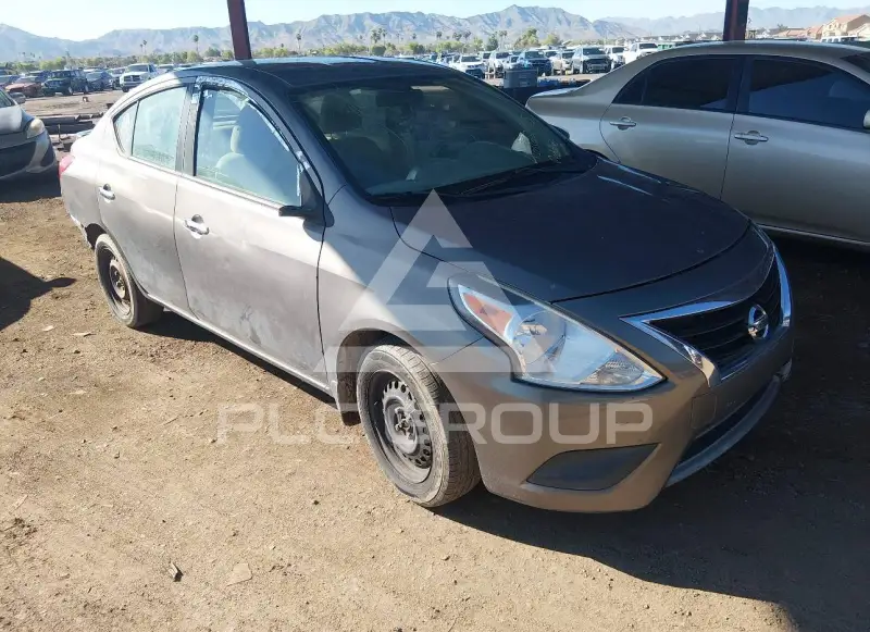2016 Nissan VERSA фото