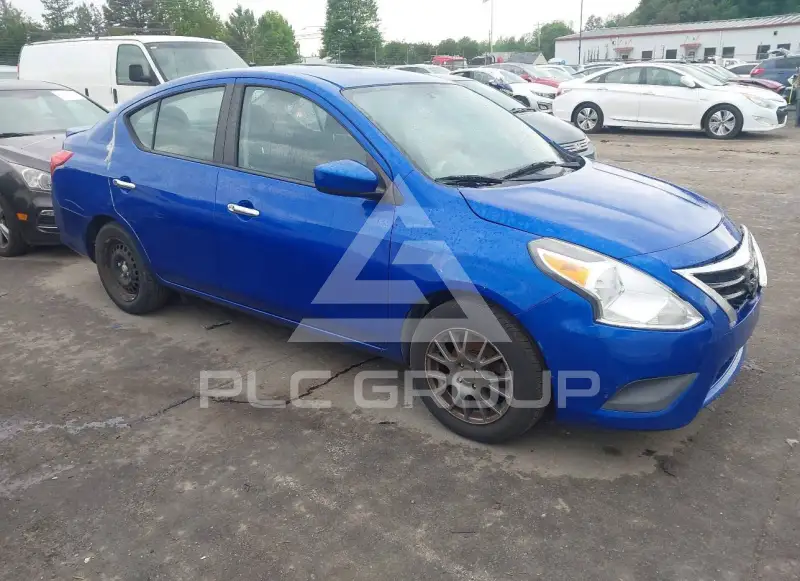 2016 Nissan VERSA фото