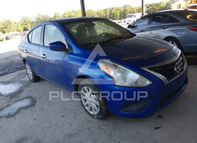 2016 Nissan VERSA photo