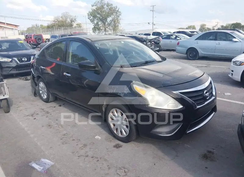 2016 Nissan VERSA фото