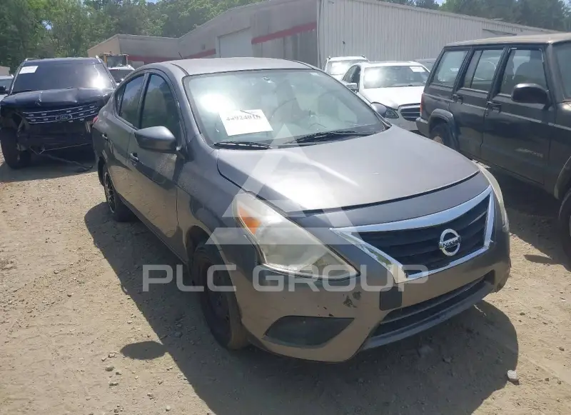 2016 Nissan VERSA фото