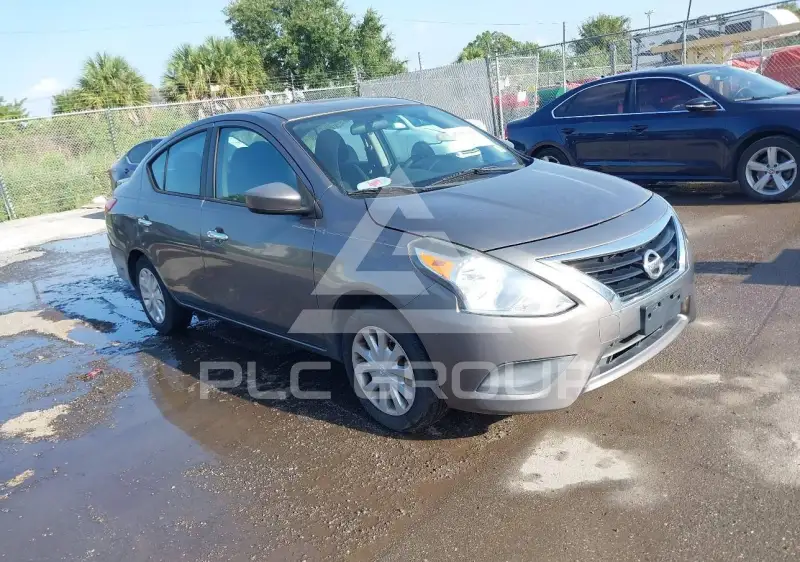 2016 Nissan VERSA фото