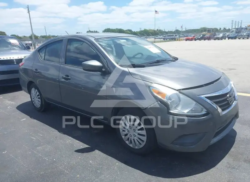 2016 Nissan VERSA фото