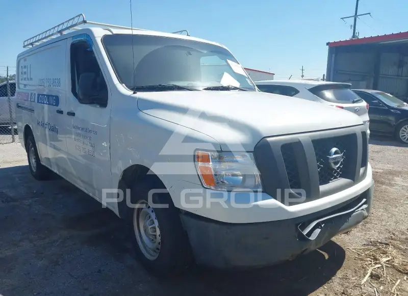 2016 Nissan NV 2500 photo
