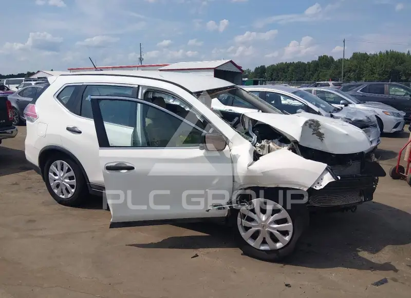 2016 Nissan ROGUE photo