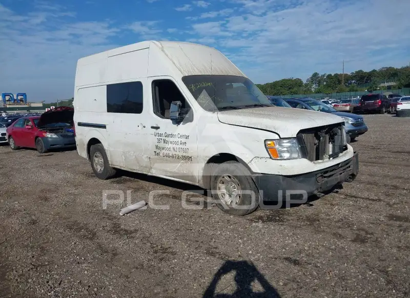 2016 Nissan NV photo