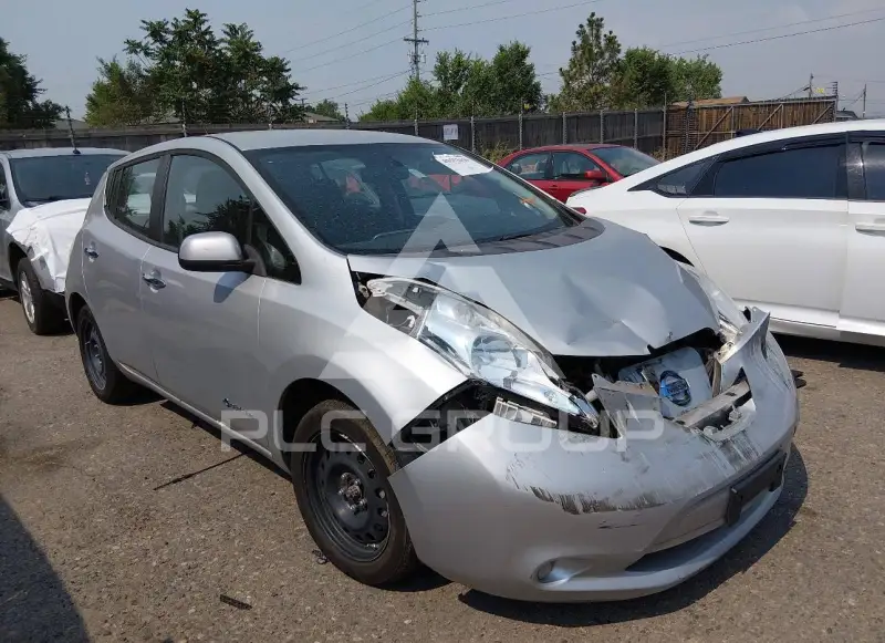2016 Nissan LEAF фото