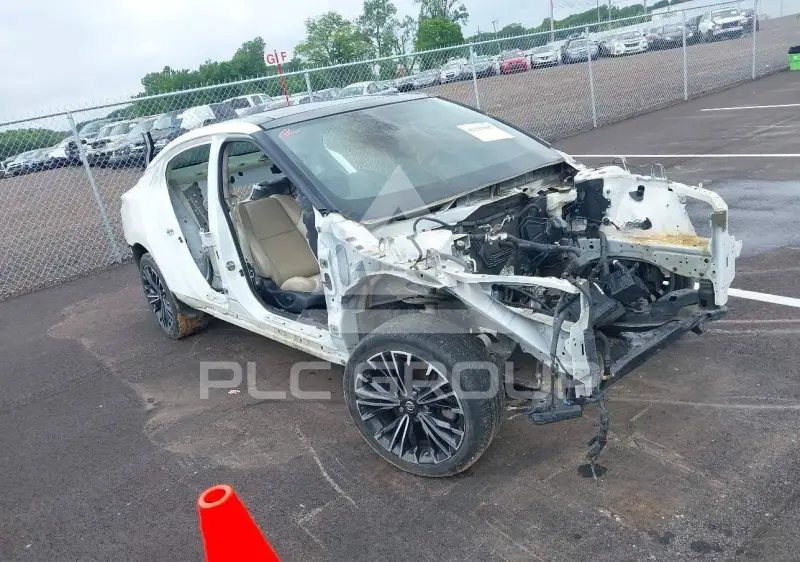 2016 Nissan MAXIMA фото